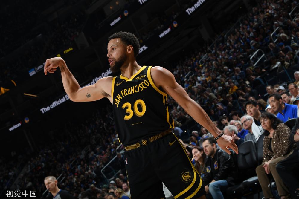 借着冷静和 借着冷静和