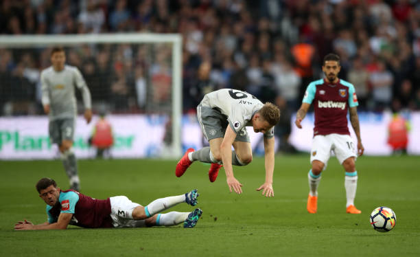 令觀眾拍案 令觀眾拍案