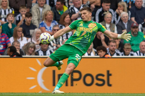 根据业内人 根据业内人