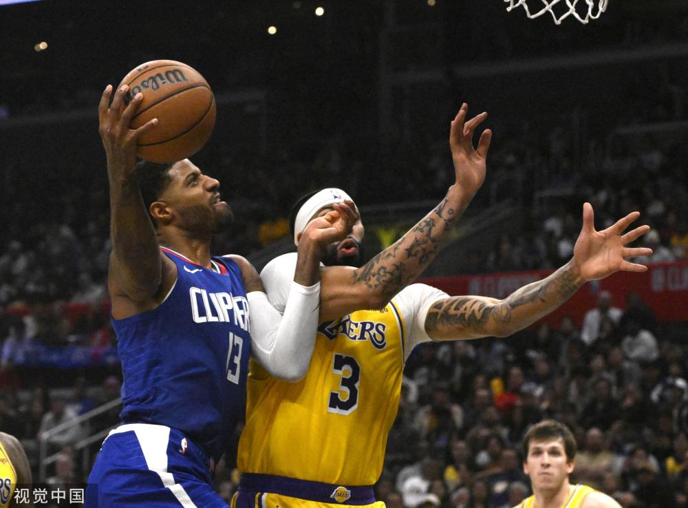 在足球这个 在足球这个